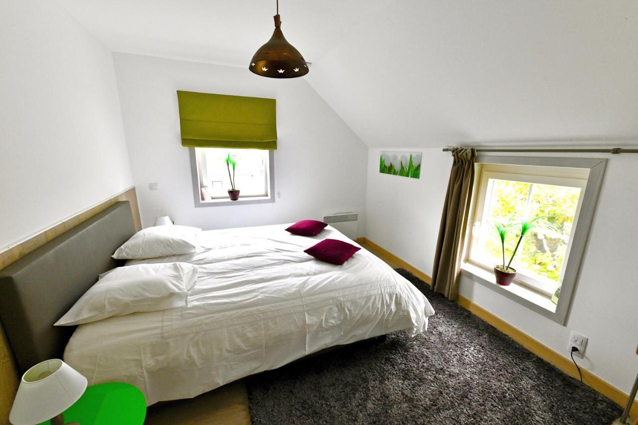 Qui Dort D'Isnes Bed and Breakfast Exteriör bild